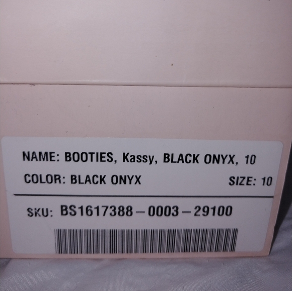 JustFab Women's Booties size 10 Black - Picture 3 of 3